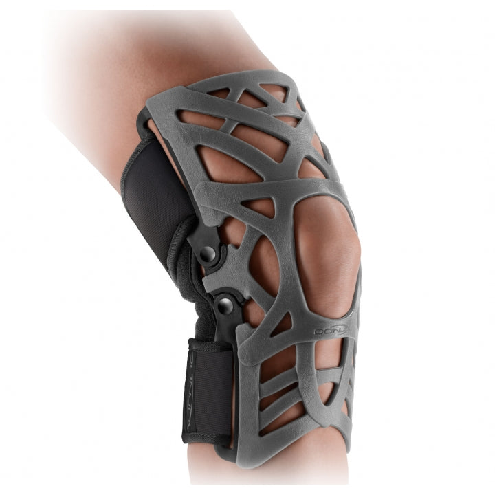 DonJoy Reaction Web Knee Brace - SpaSupply